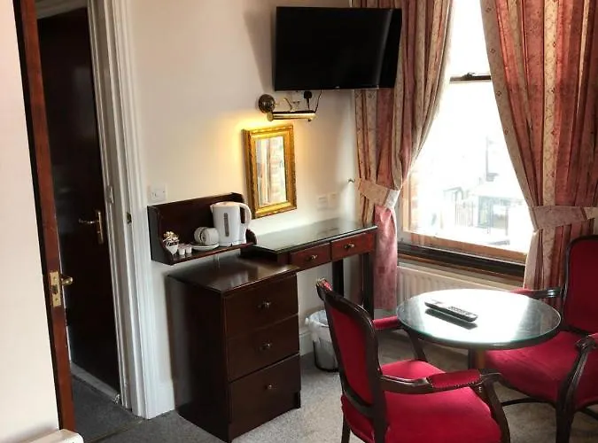 Leeson Apartament *