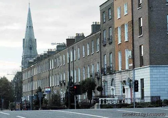 Leeson Apartament