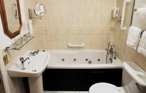 Leeson Apartament