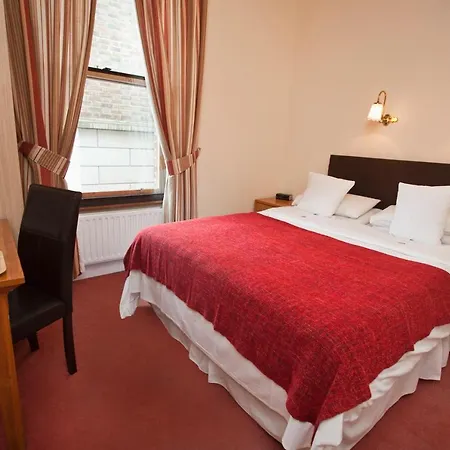 Leeson Bridge Guesthouse 3*